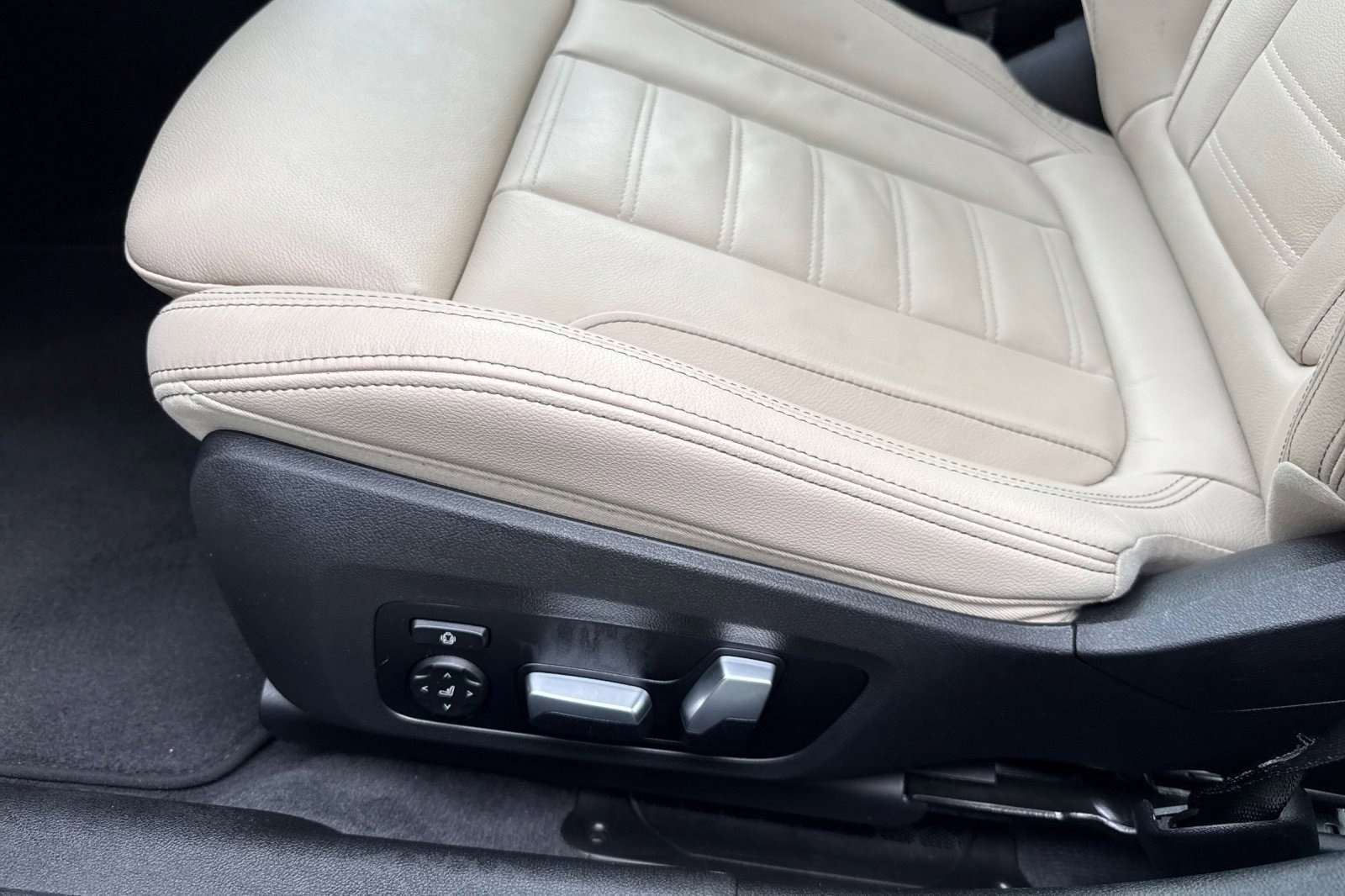 Used 2020 BMW M340i w/ Executive Package image 14