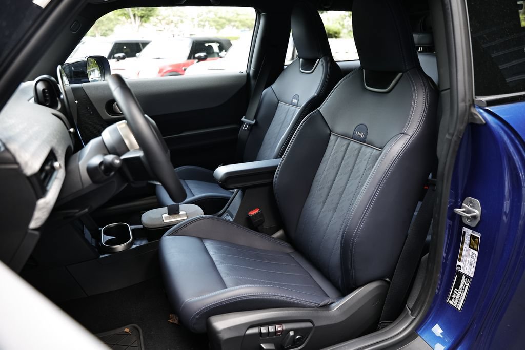 Used 2025 MINI Cooper S FWD image 19
