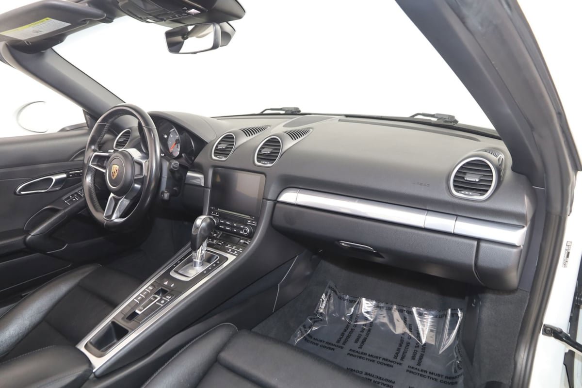 Used 2017 Porsche 718 Boxster S RWD image 55