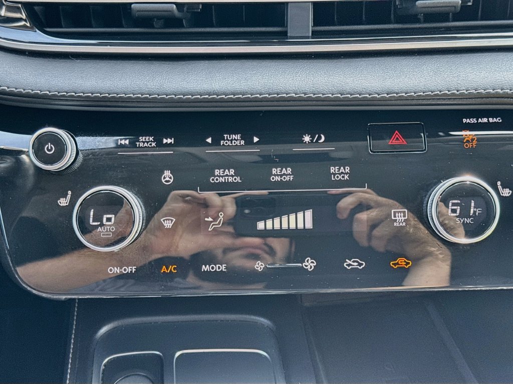 Used 2024 INFINITI QX60 Pure FWD image 16