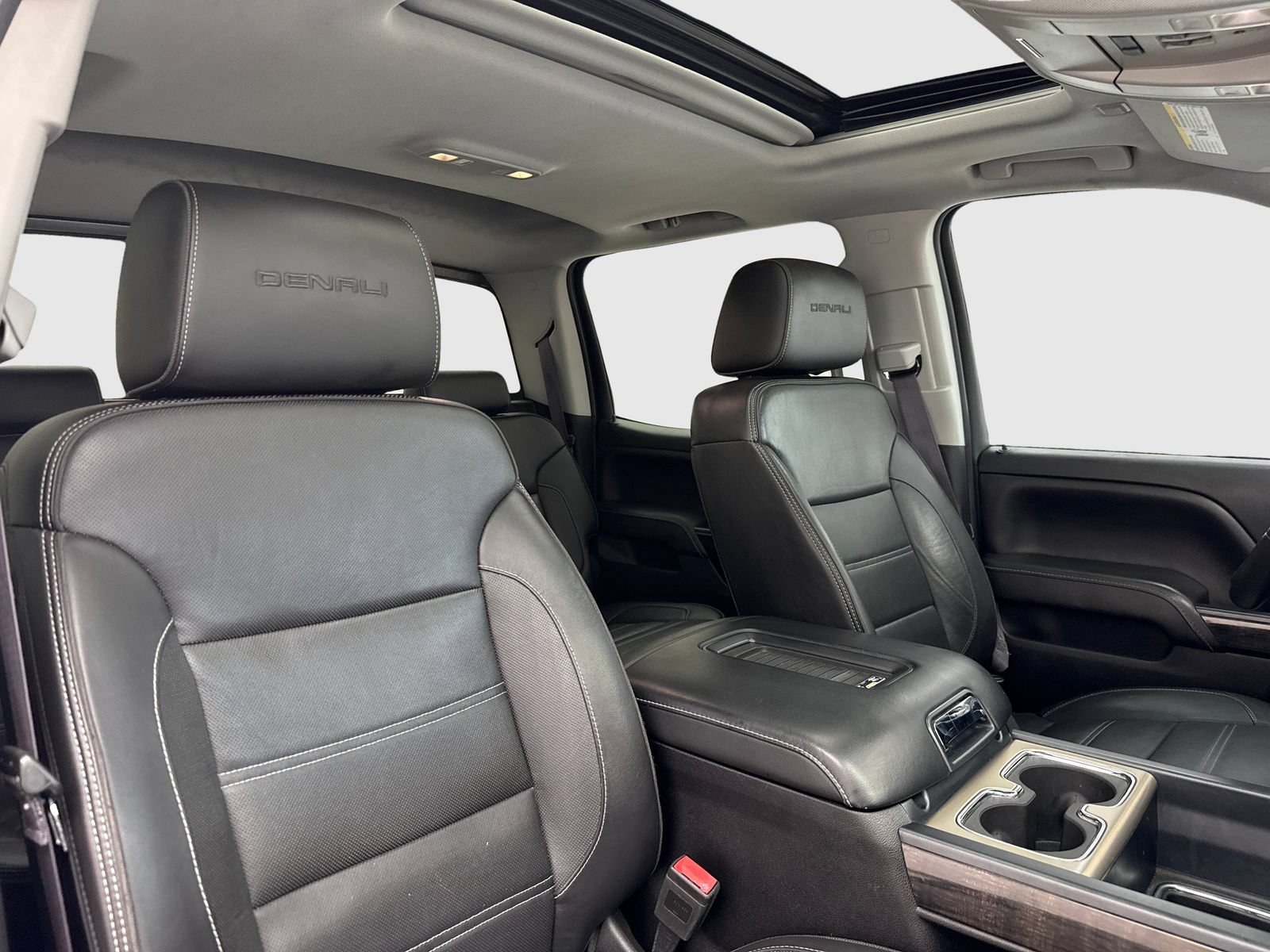 Used 2016 GMC Sierra 1500 Denali w/ Denali Ultimate Package AWD/4WD image 39