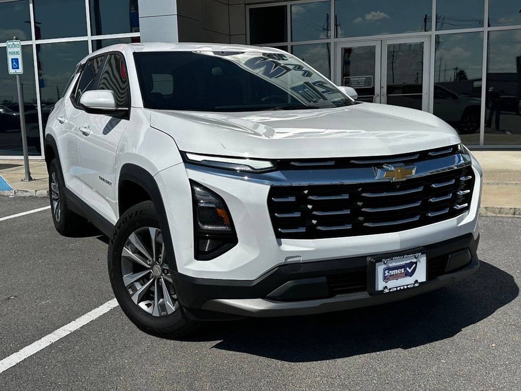 Used 2025 Chevrolet Equinox LT AWD/4WD image 4