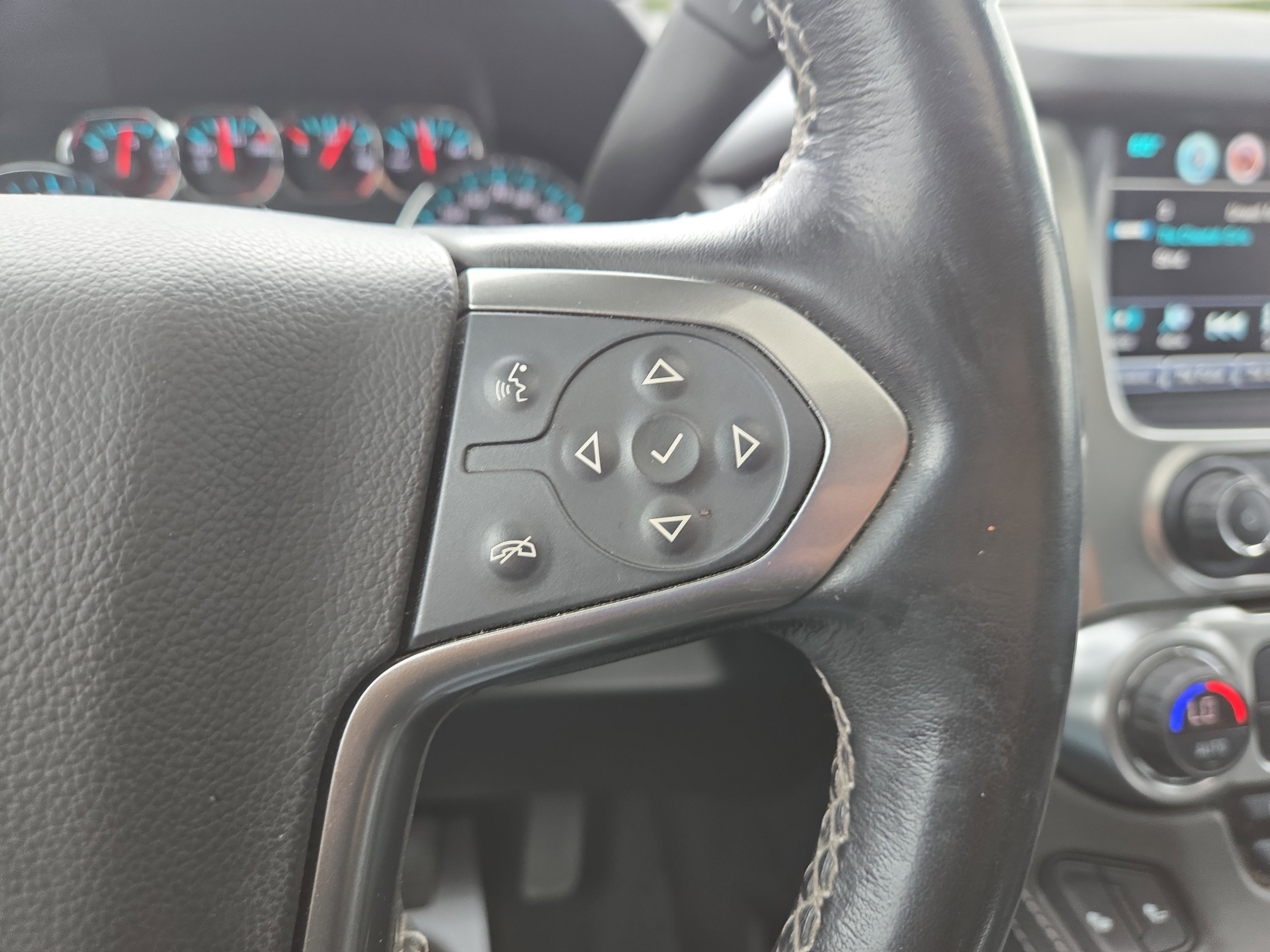 Used 2020 Chevrolet Tahoe LT image 20