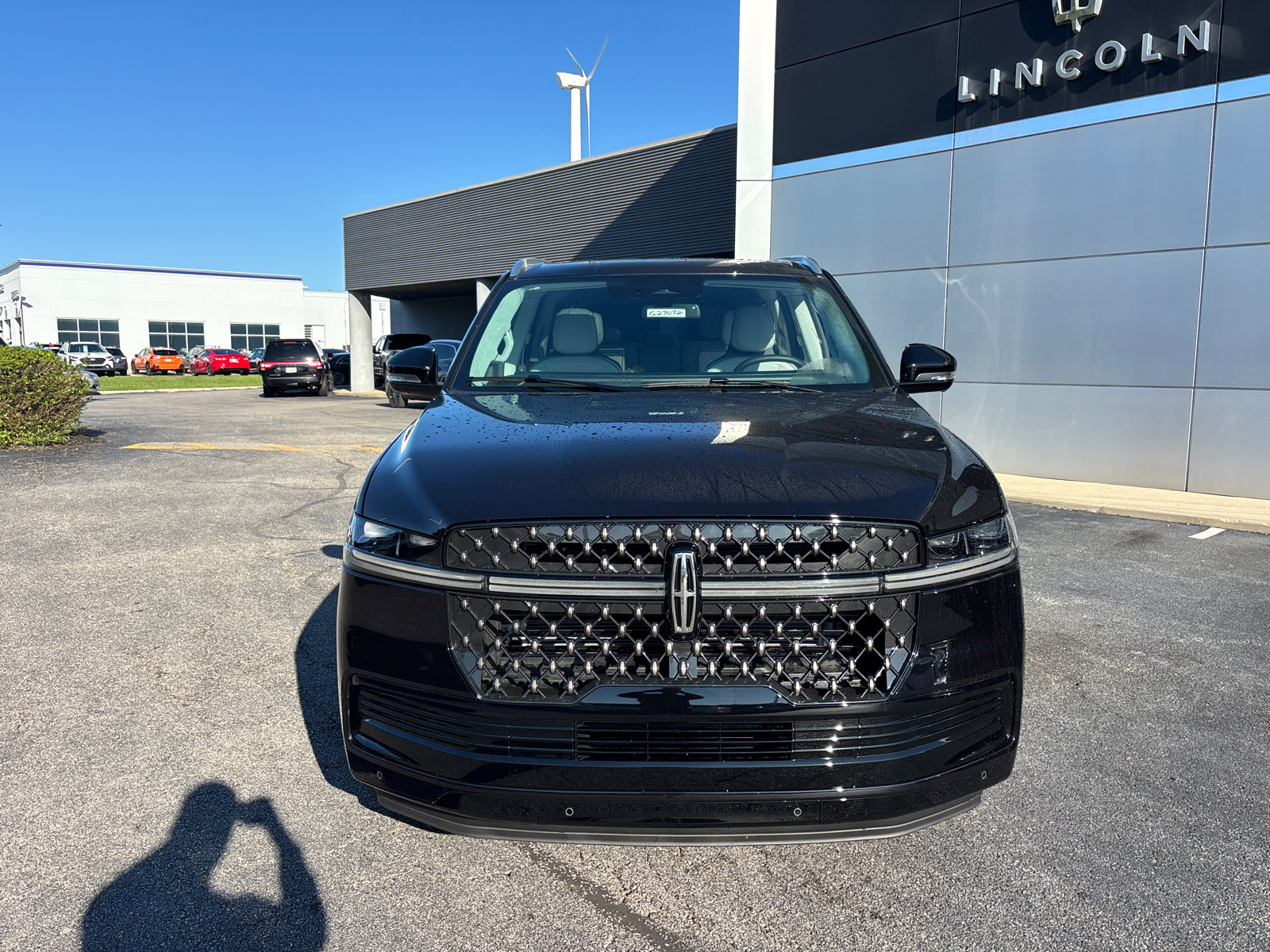 New 2027 Lincoln Navigator Black Label AWD/4WD image 2