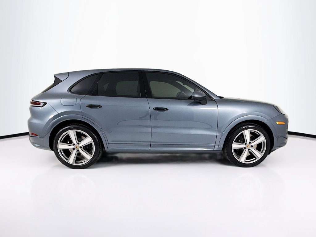 New 2026 Porsche Cayenne S AWD/4WD image 8