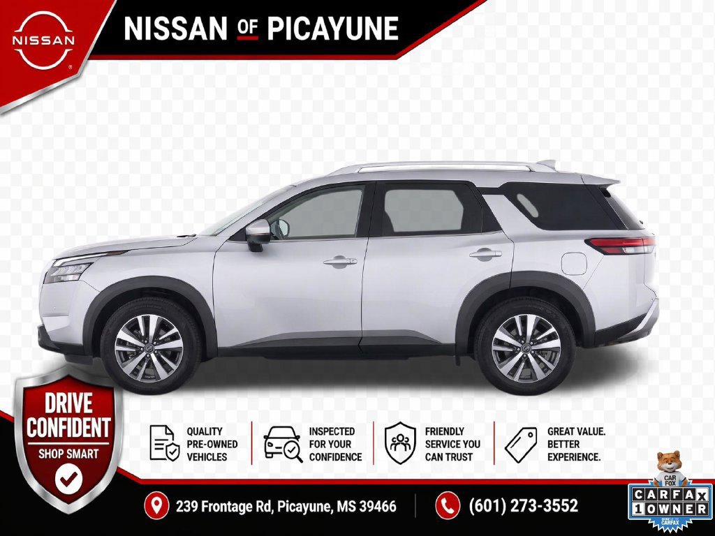 Used 2025 Nissan Pathfinder SL AWD/4WD image 7