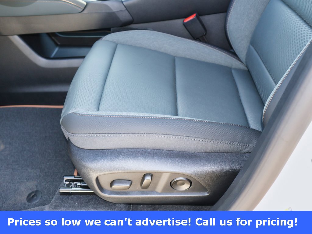 New 2026 GMC Terrain AT4 w/ Convenience Package III image 9