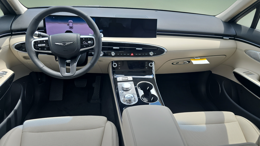 New 2026 Genesis GV70 2.5T AWD/4WD image 12