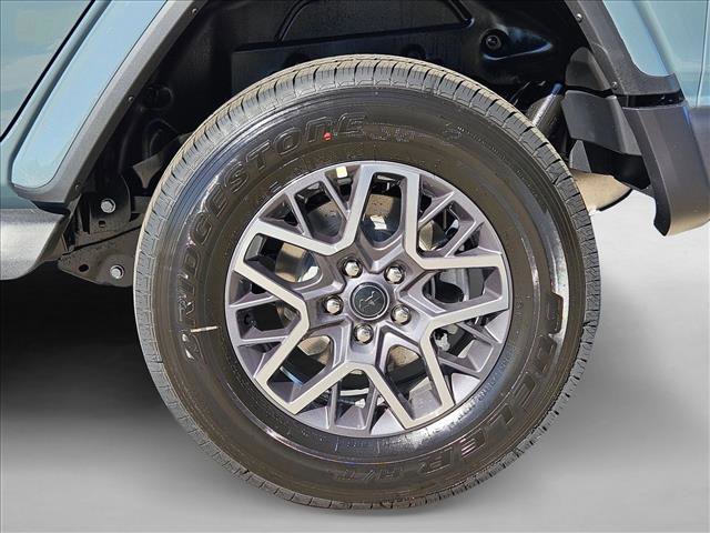 New 2026 Jeep Wrangler Sahara image 10