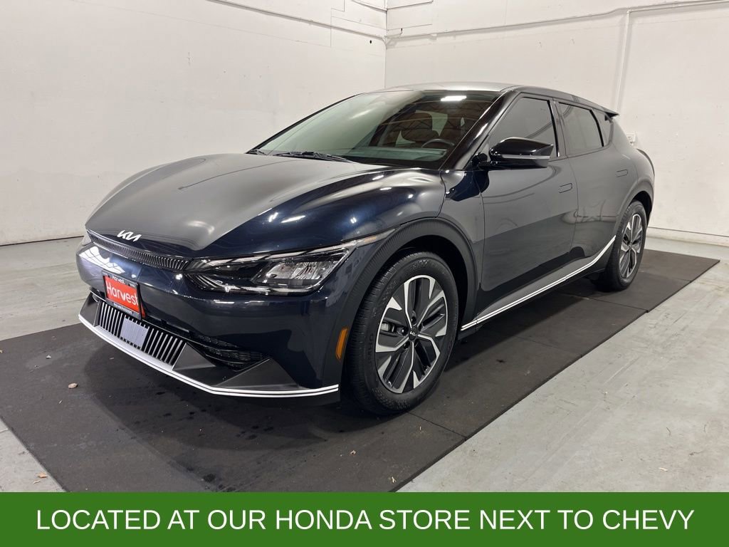 Used 2022 Kia EV6 Light image 3