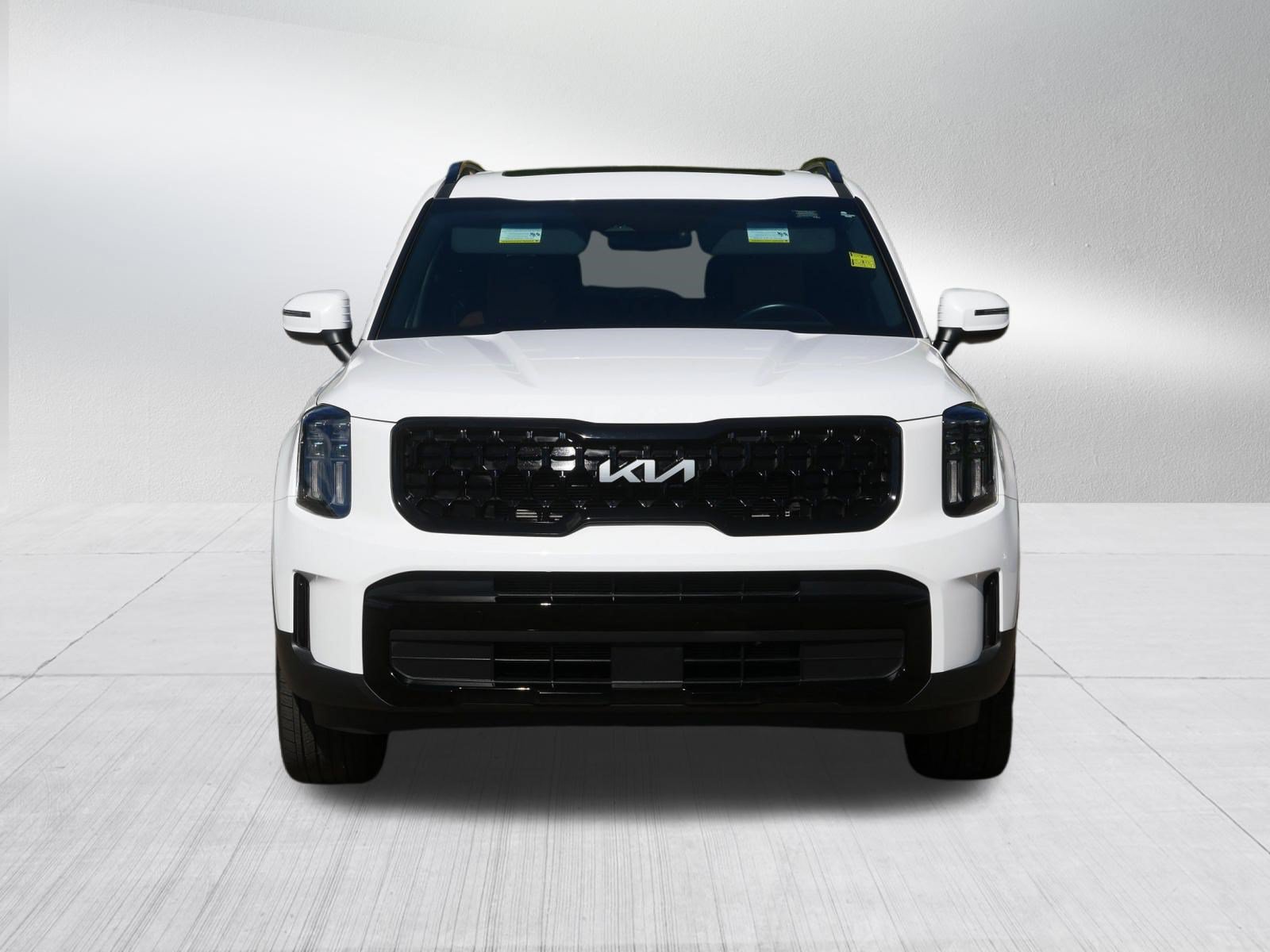 Certified 2024 Kia Telluride EX X-Line AWD/4WD image 2