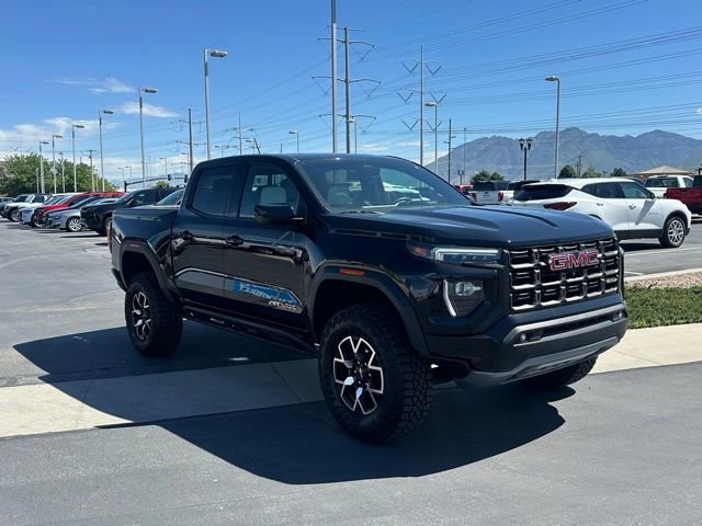 Certified 2025 GMC Canyon AT4 w/ AT4X Package AWD/4WD image 28