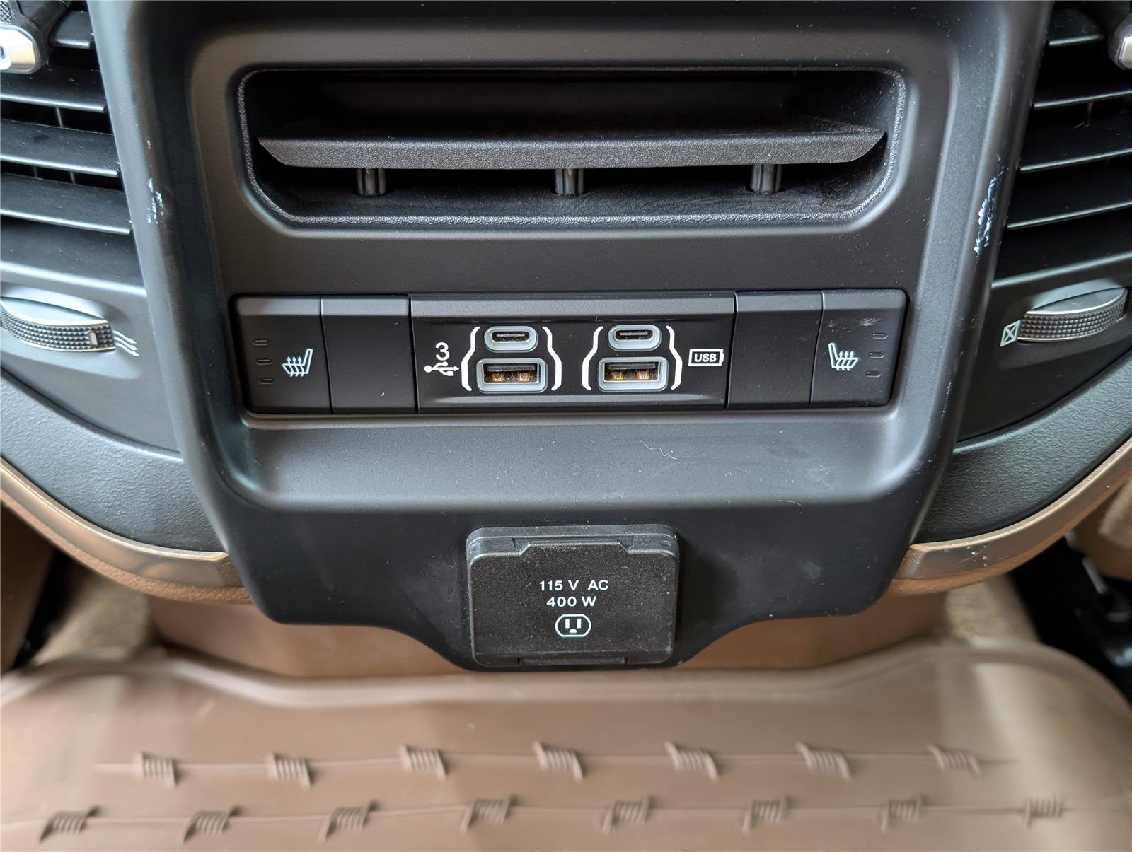 Used 2020 RAM 2500 Limited image 16