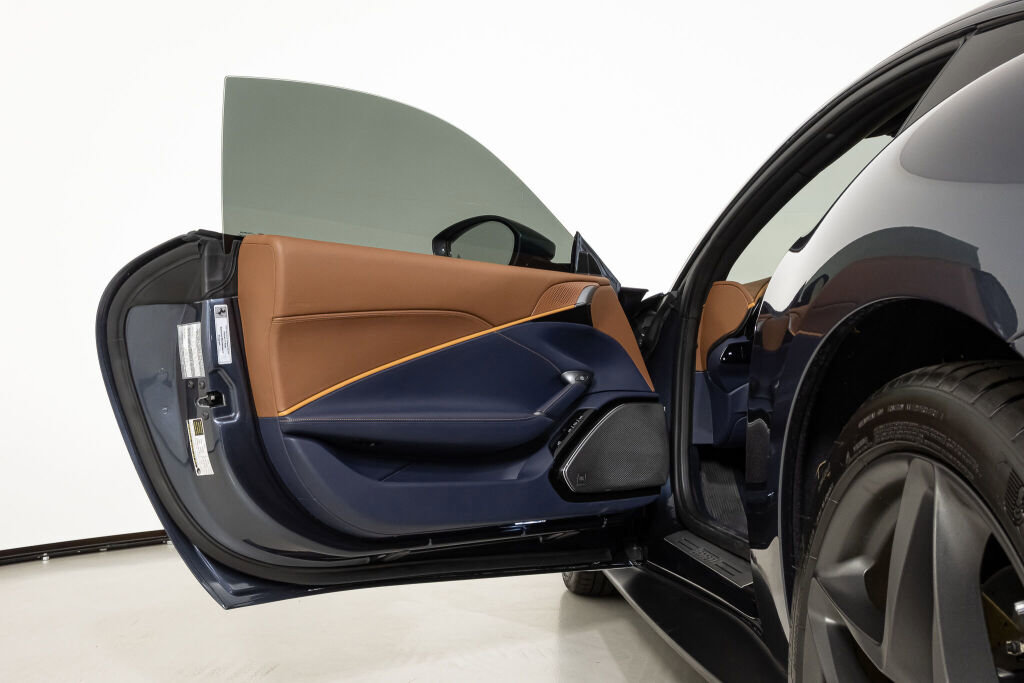 Used 2024 Ferrari Roma image 28