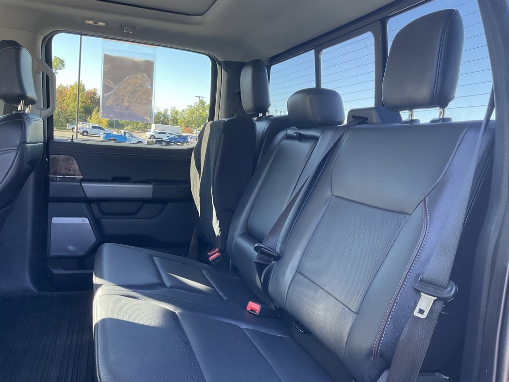 Used 2024 Ford F250 Lariat w/ Sport Appearance Package image 15