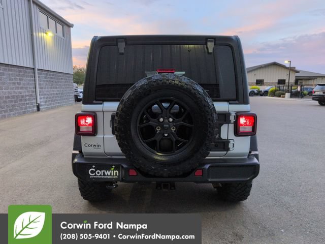 Used 2024 Jeep Wrangler Unlimited Sport AWD/4WD image 4