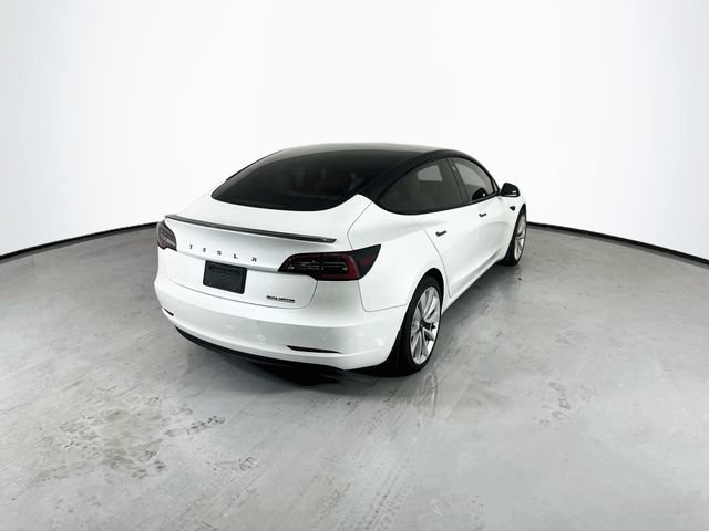 Used 2022 Tesla Model 3 Long Range AWD/4WD image 9