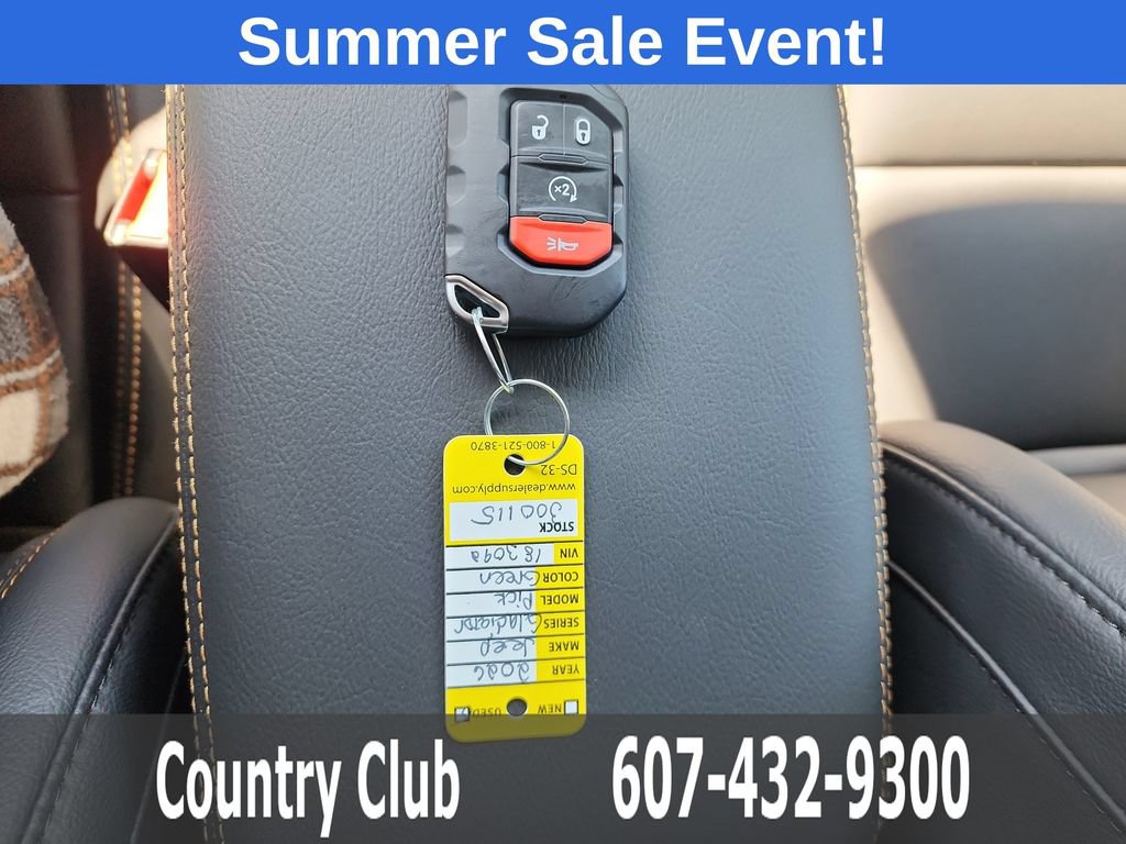 Used 2026 Jeep Gladiator Sport AWD/4WD image 37