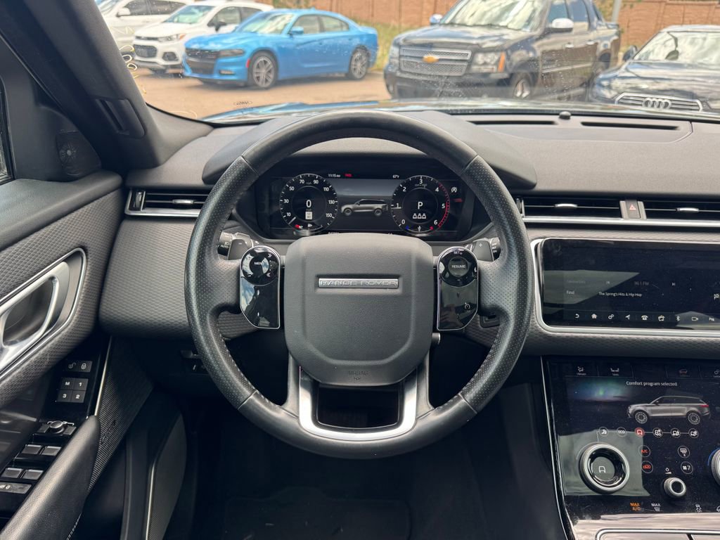 Used 2019 Land Rover Range Rover Velar S AWD/4WD image 11