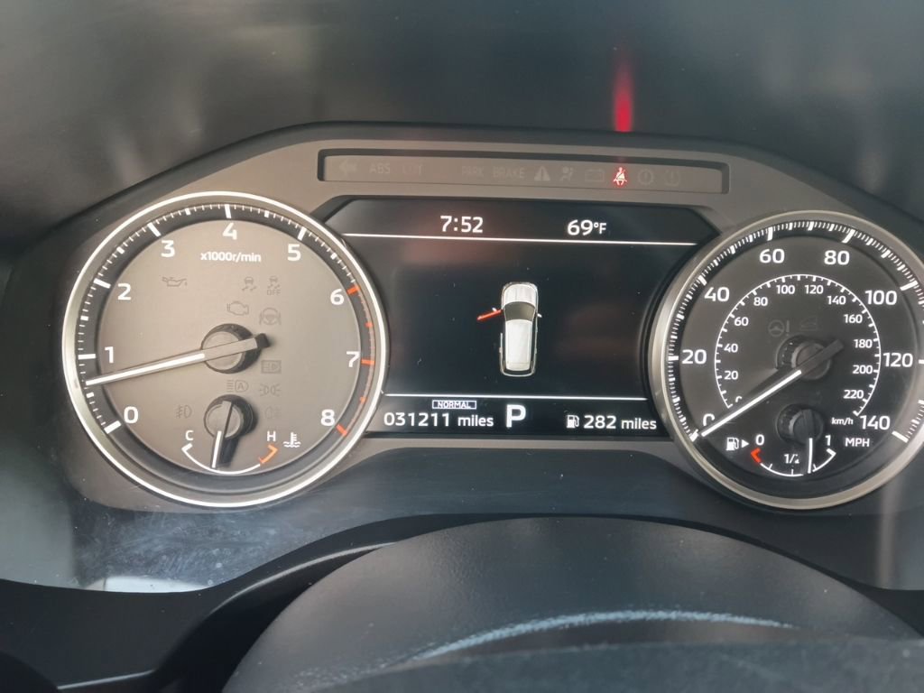 Used 2025 Mitsubishi Outlander SE FWD image 2