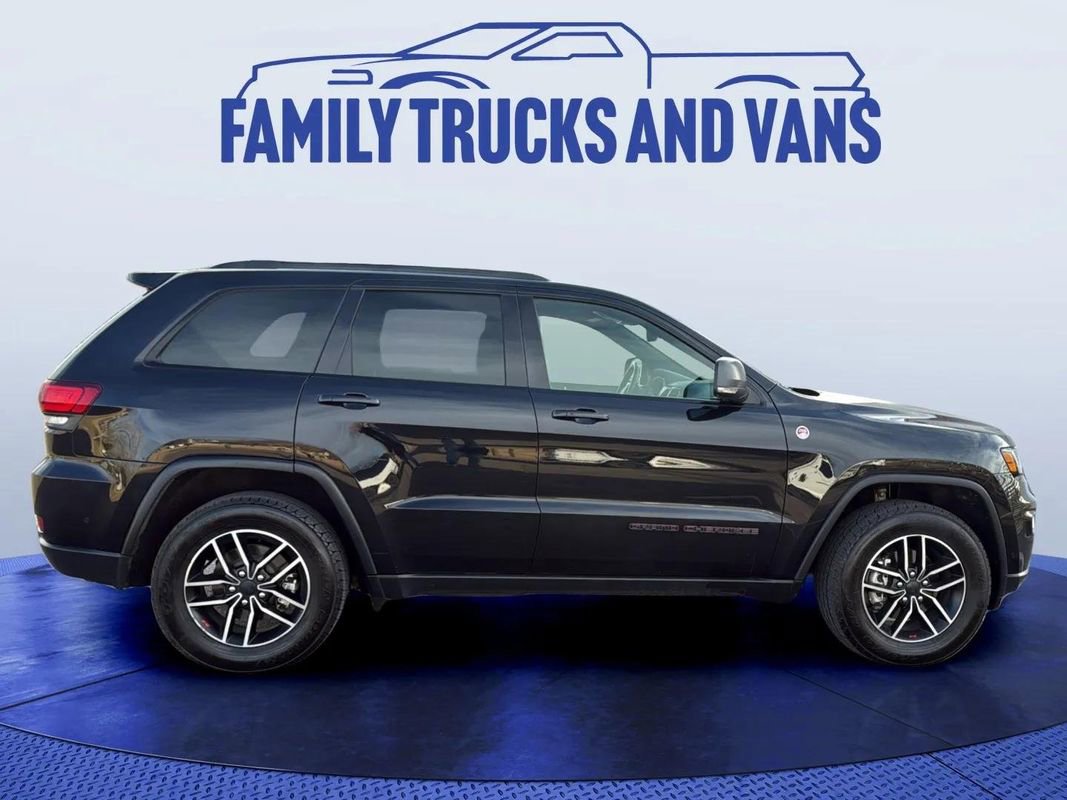 Used 2019 Jeep Grand Cherokee Trailhawk image 6