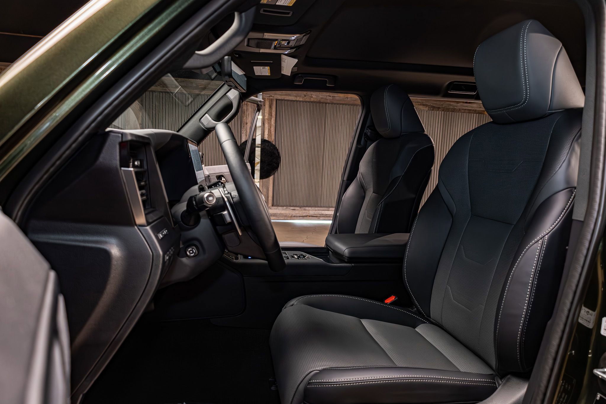 Used 2026 Lexus GX 550 Luxury+ w/ Accessory Package (2T) image 20