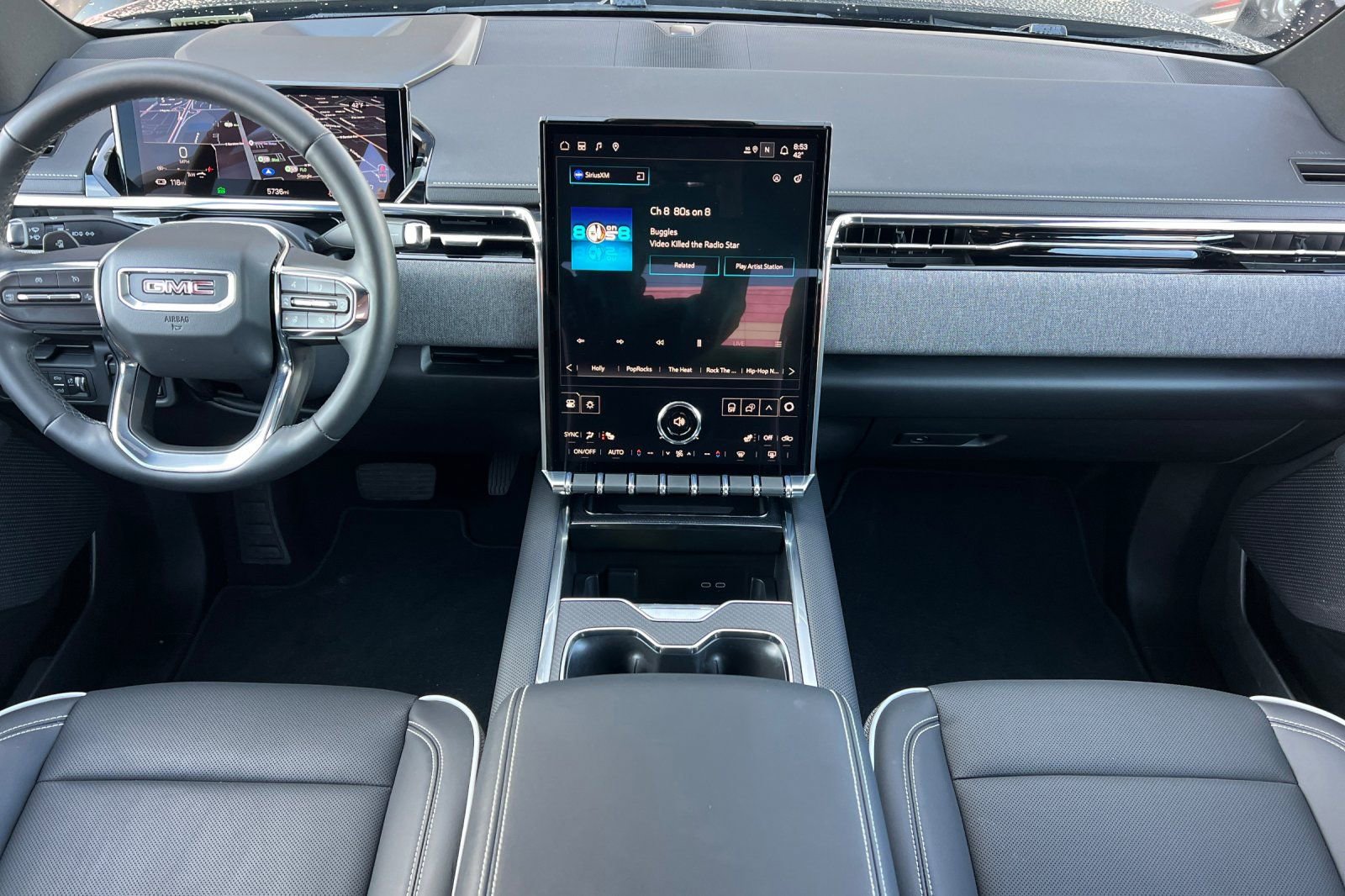 Used 2026 GMC Sierra EV Elevation w/ LPO, Elevation Dark Package image 17