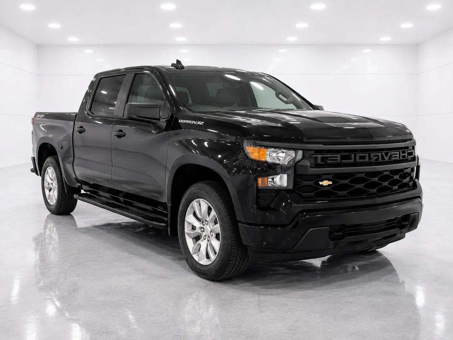 Used 2024 Chevrolet Silverado 1500 Custom AWD/4WD image 7