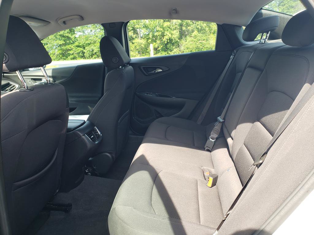 Used 2022 Chevrolet Malibu LT FWD image 13