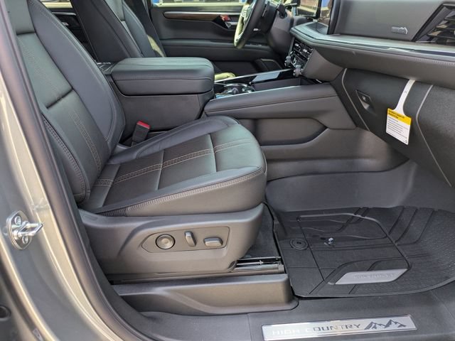 New 2026 Chevrolet Tahoe High Country AWD/4WD image 42