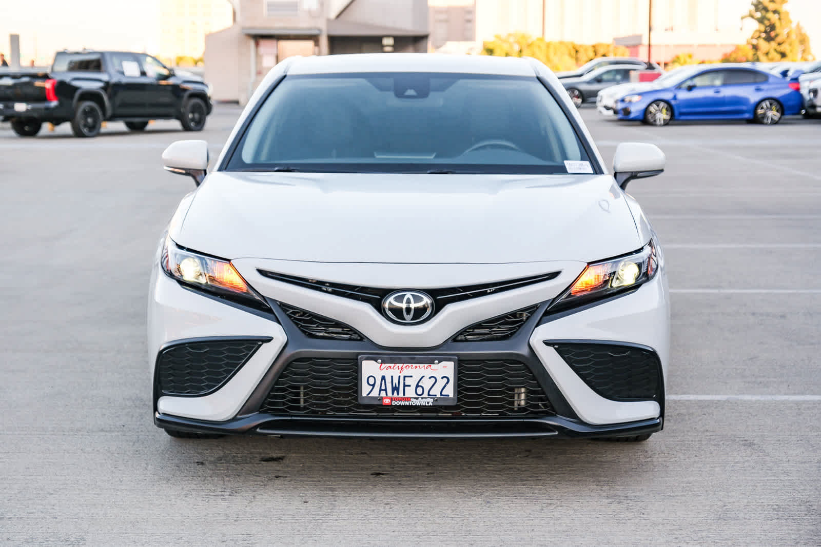 Certified 2022 Toyota Camry SE FWD image 2