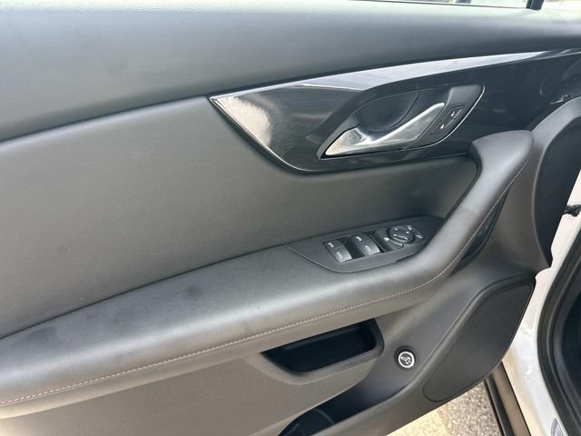 Used 2021 Chevrolet Blazer RS w/ LPO, Floor Liner Package FWD image 14