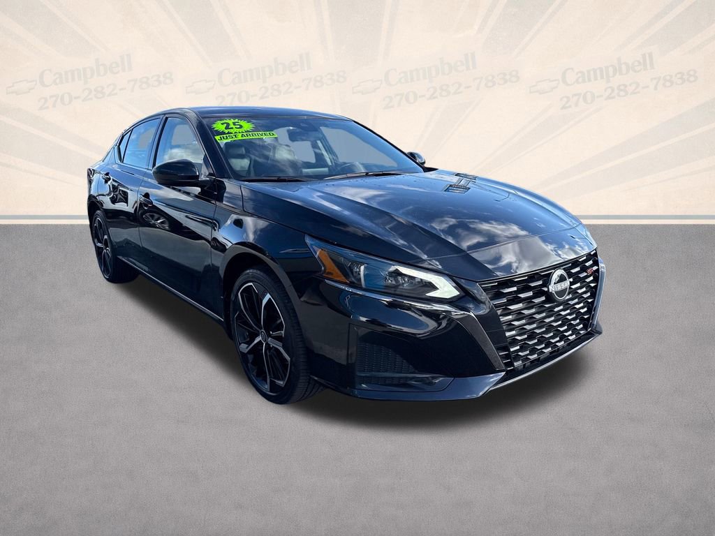 Used 2025 Nissan Altima 2.5 SR image 8