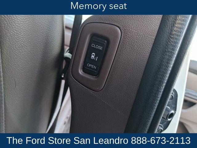 Used 2015 Honda Odyssey Touring Elite image 23