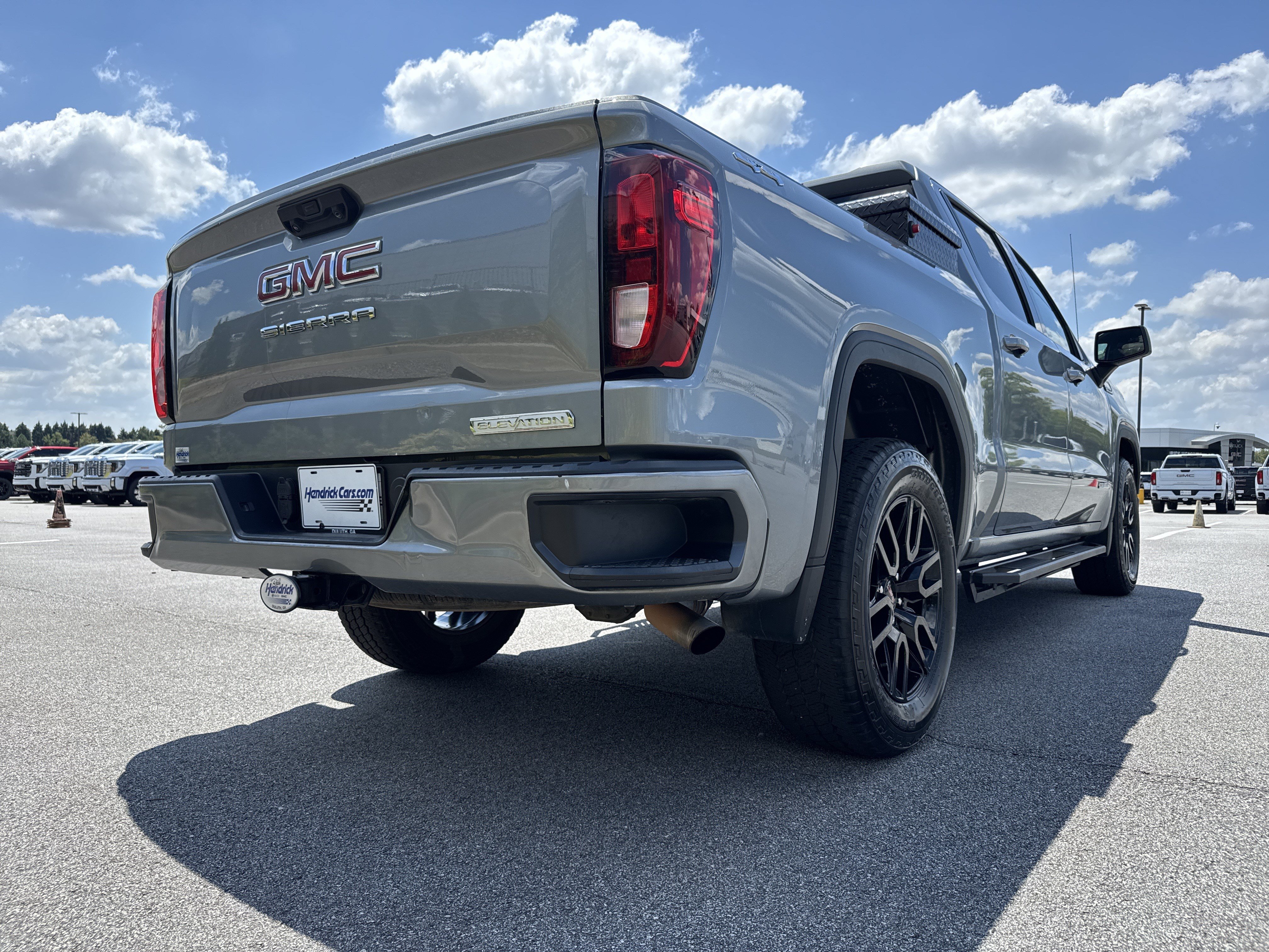 Used 2024 GMC Sierra 1500 Elevation AWD/4WD image 10