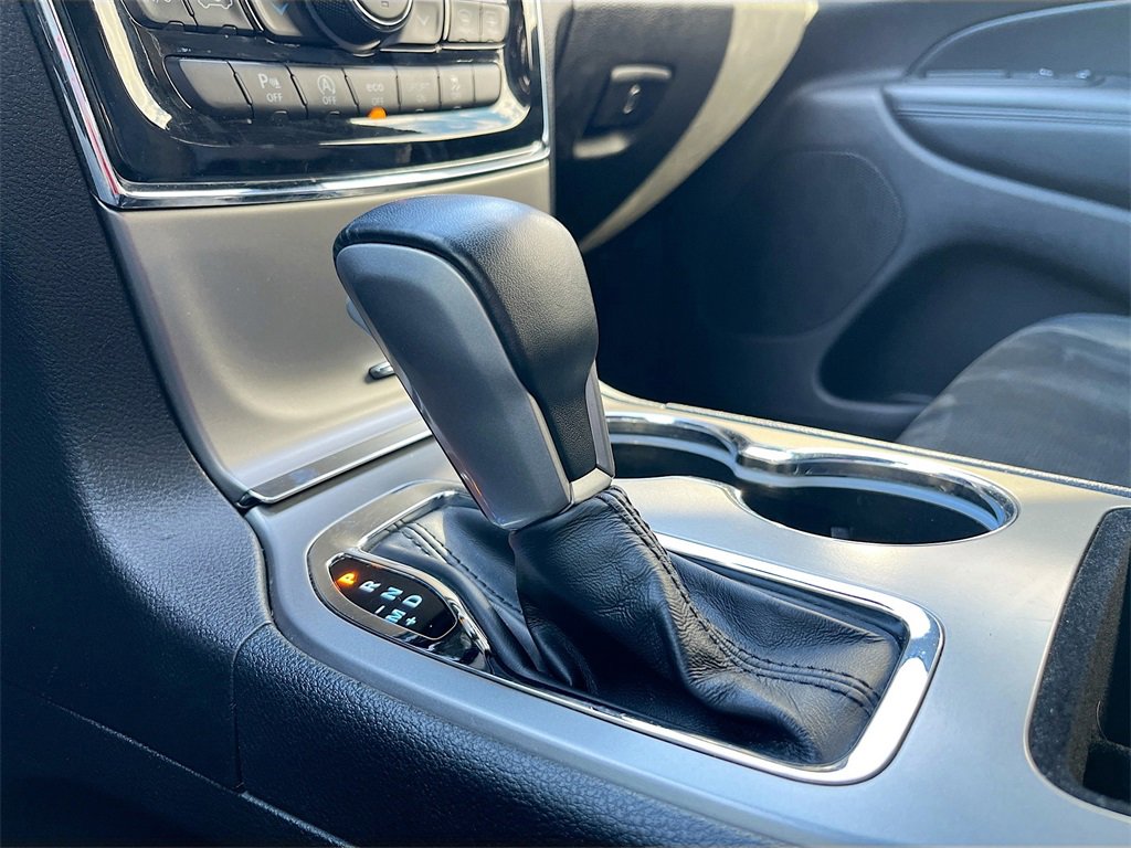 Used 2020 Jeep Grand Cherokee Altitude image 17