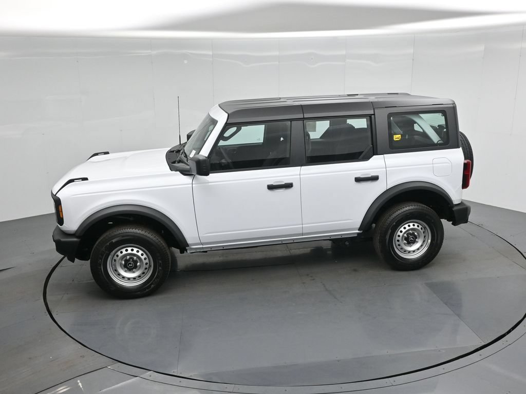 New 2026 Ford Bronco 4-Door AWD/4WD image 41