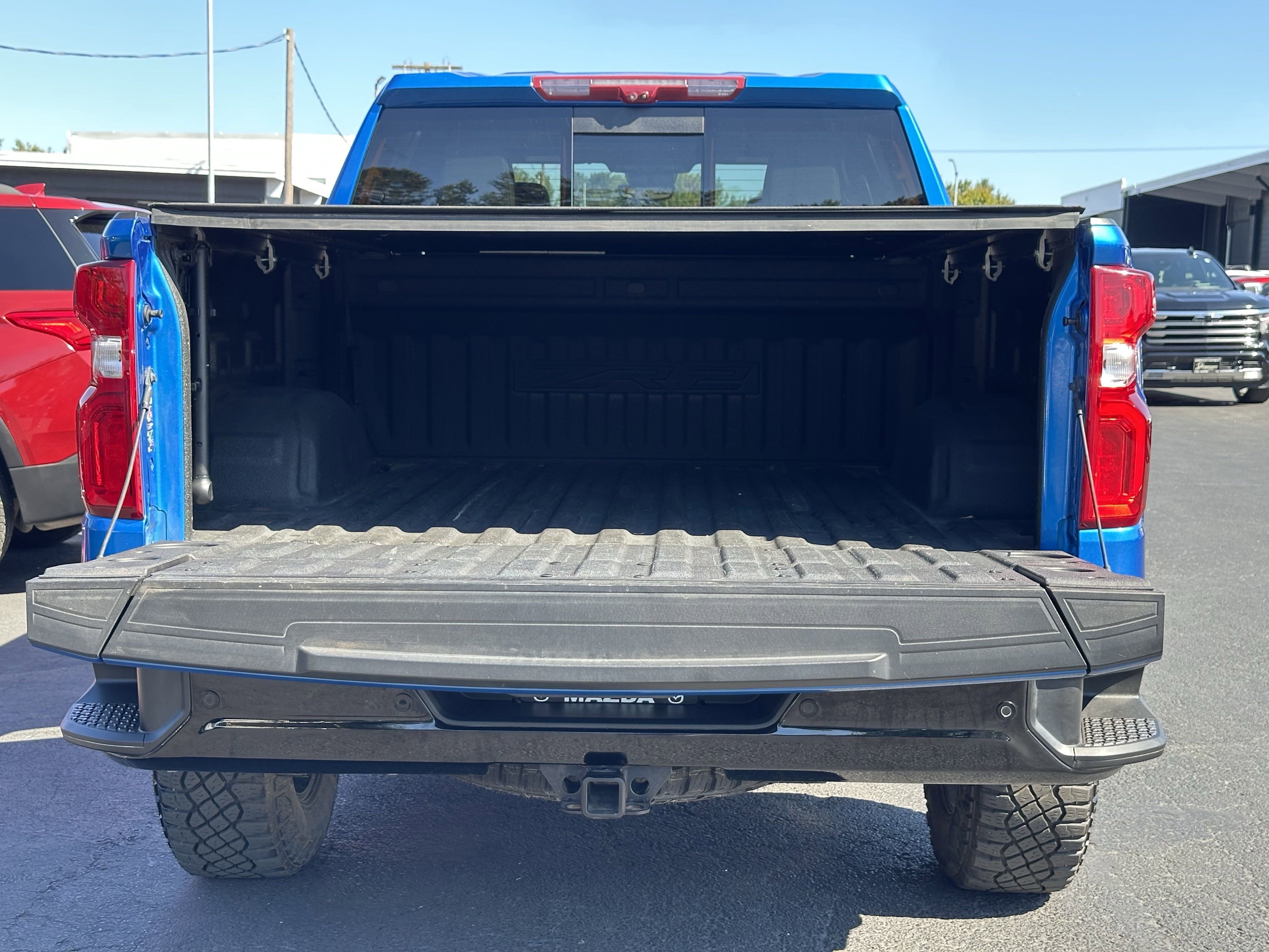 Used 2023 Chevrolet Silverado 1500 ZR2 image 16