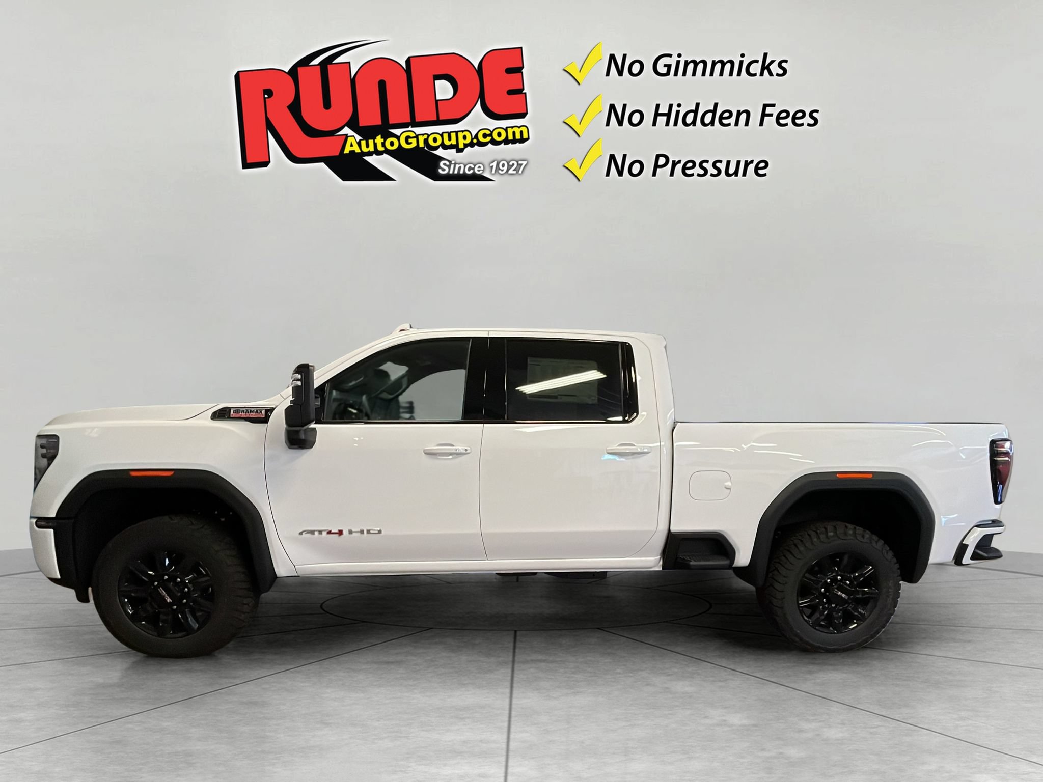 New 2026 GMC Sierra 2500 AT4 w/ Technology Package AWD/4WD image 3