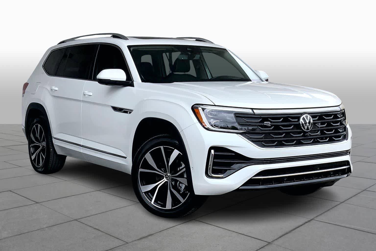 Used 2026 Volkswagen Atlas SEL Premium R-Line AWD/4WD image 3