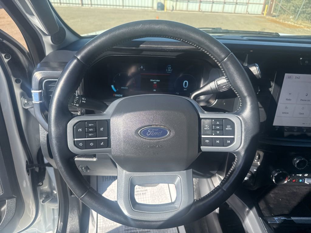 Used 2024 Ford F350 Lariat w/ FX4 Off-Road Package image 16