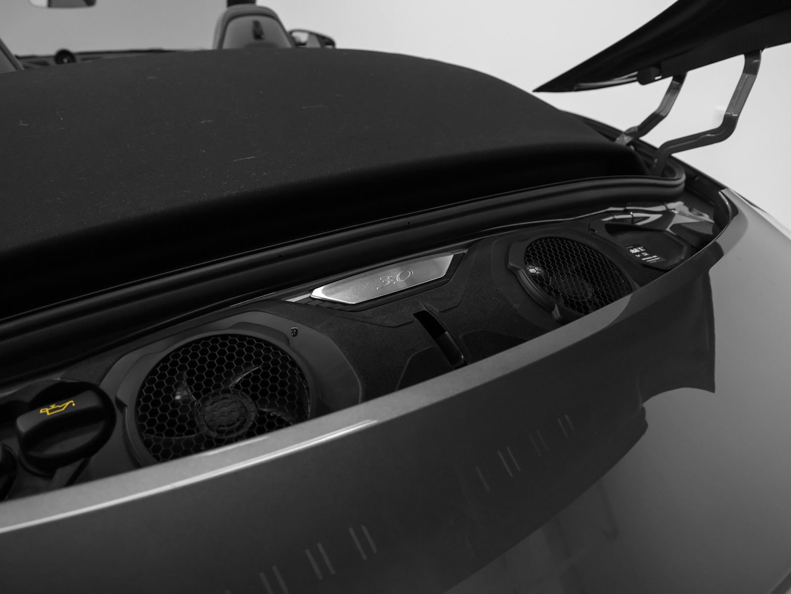 Certified 2025 Porsche 911 Carrera RWD image 21