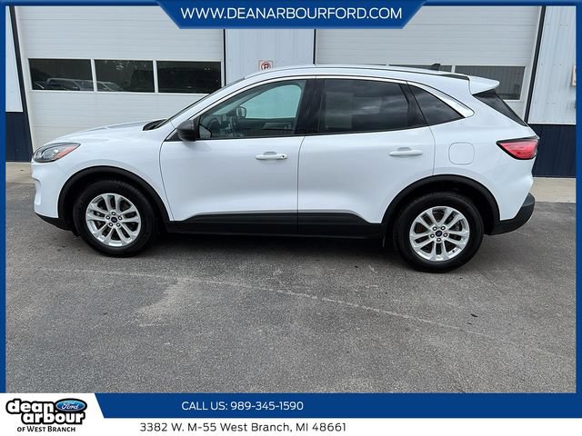Used 2022 Ford Escape SE w/ Cold Weather Package FWD image 5