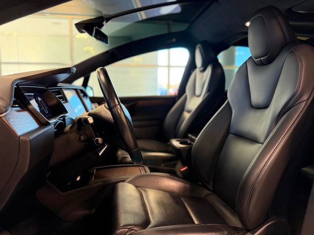 Used 2021 Tesla Model X Long Range image 21