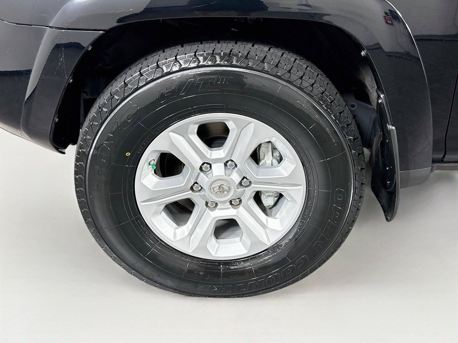 Used 2019 Toyota 4Runner SR5 RWD image 44