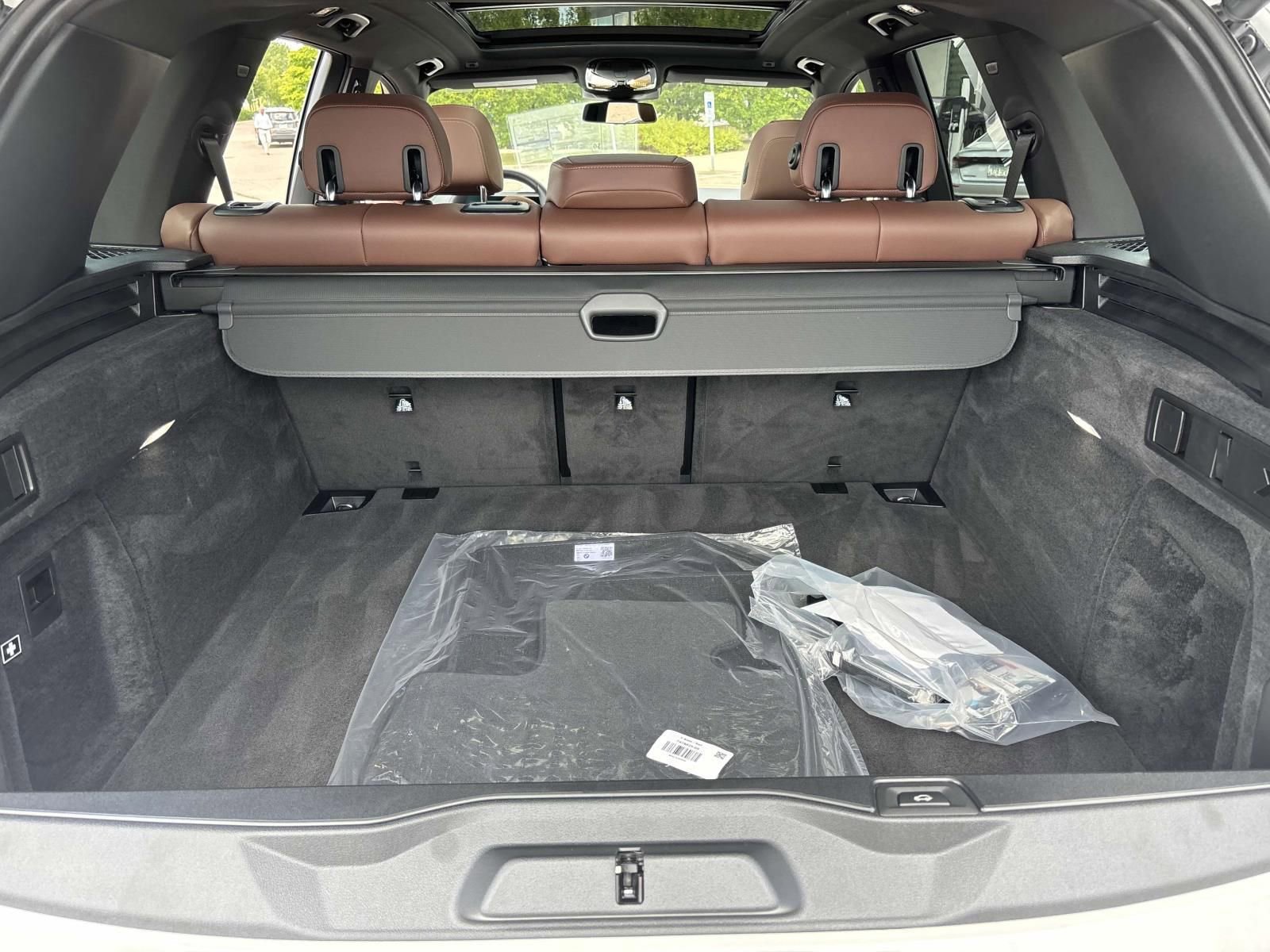 New 2026 BMW X5 xDrive40i w/ M Sport Package image 9