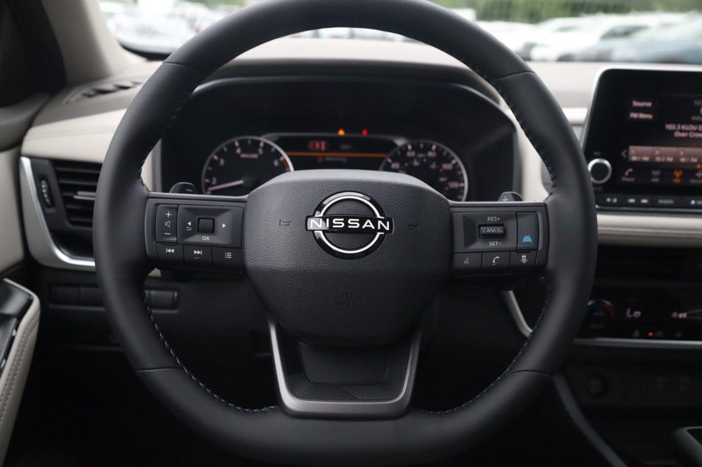 New 2026 Nissan Rogue Dark Armor AWD/4WD image 7