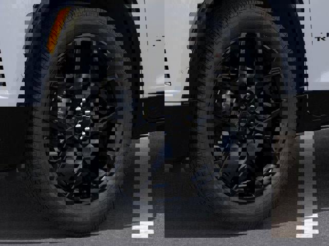 New 2026 Chevrolet Traverse RS w/ LPO, Floor Liner Package image 9