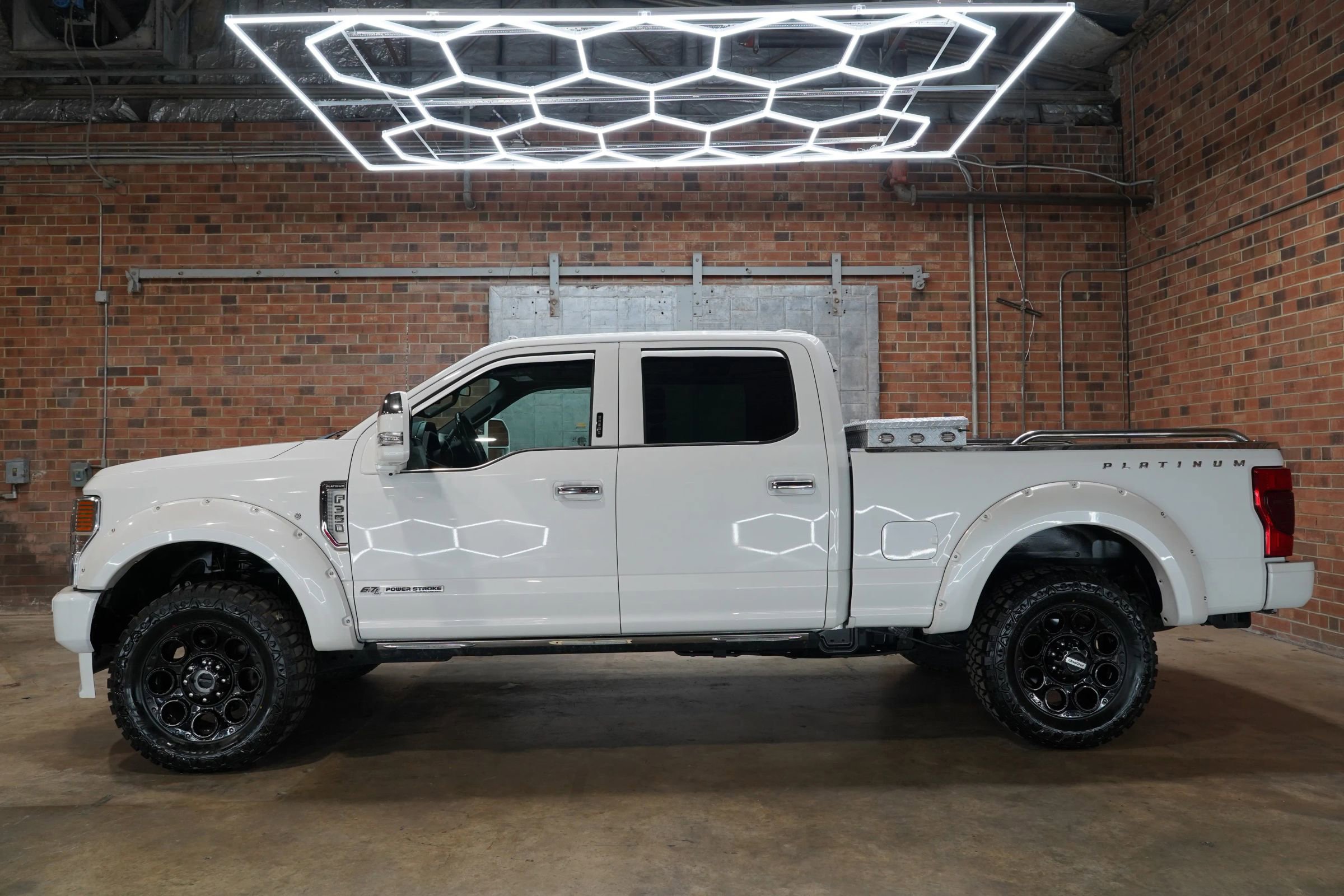 Used 2020 Ford F350 Platinum w/ FX4 Off-Road Package image 1