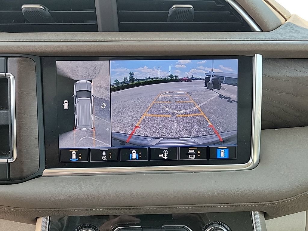 Used 2021 GMC Yukon XL Denali w/ Denali Ultimate Package RWD image 21